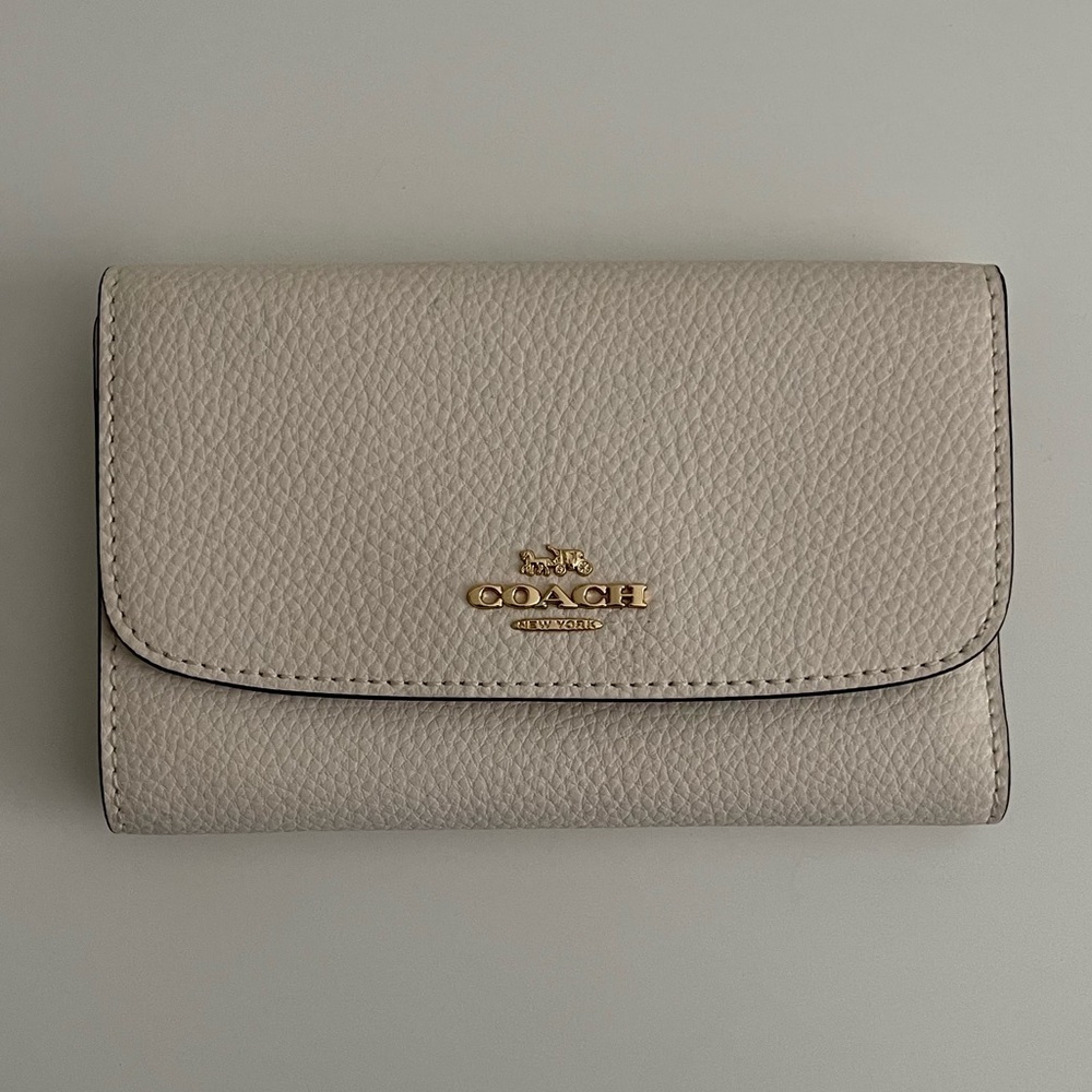 White coach compact wallet